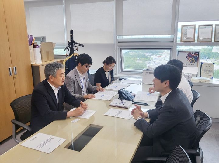[함양=뉴시스] 함양군 행안부 방문해 교부세 제도개선·국비 확보 총력(교부세과 방문) (사진=함양군 제공) 2026. 05. 28. photo@newsis.com *재판매 및 DB 금지