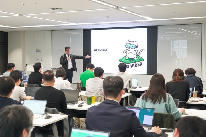 "1600쪽 보고서 3D로 요약"…SK에코플랜트, 업무용 AI 직접 만든다
