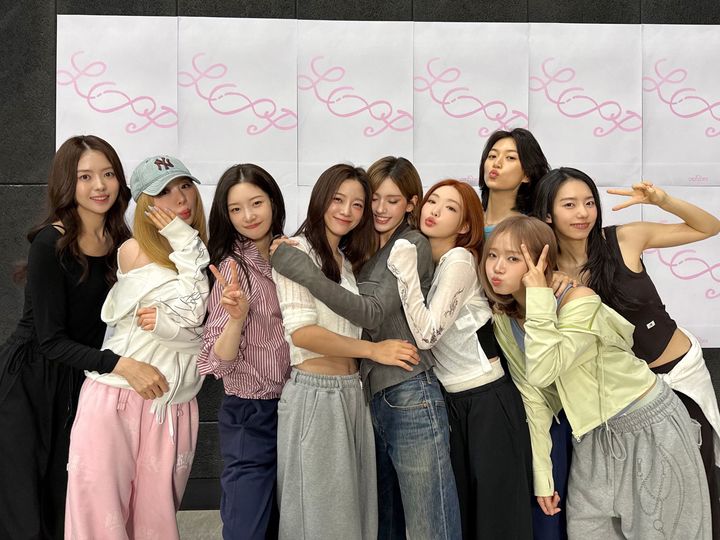 [서울=뉴시스] 아이오아이. (사진 = 스윙 엔터테인먼트 제공) 2026.05.29. photo@newsis.com *재판매 및 DB 금지