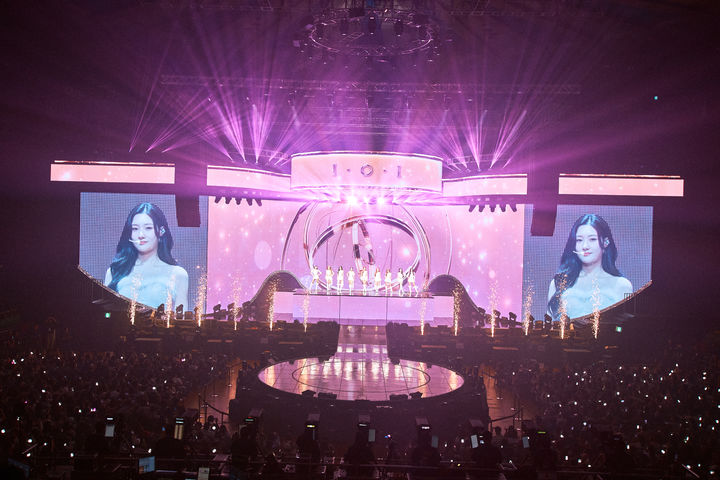 [서울=뉴시스] 아이오아이. (사진 = 스윙엔터테인먼트 제공) 2026.05.29. photo@newsis.com *재판매 및 DB 금지