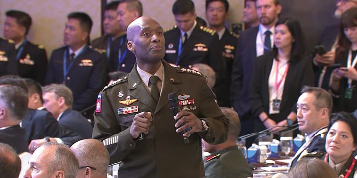 [서울=뉴시스] 30일 싱가포르에서 열린 제23차 아시아안보회의(샹그릴라 대화)에 참석한 제이비어 브런슨 주한미군사령관. (사진=영국 국제전략문제연구소(IISS) 제공) 2026.05.30 *재판매 및 DB 금지