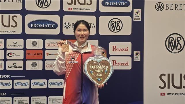[서울=뉴시스] 국제사격연맹(ISSF) 월드컵 여자 10m 공기권총에서 동메달을 딴 추가은. (사진 = 대한사격연맹 제공) *재판매 및 DB 금지