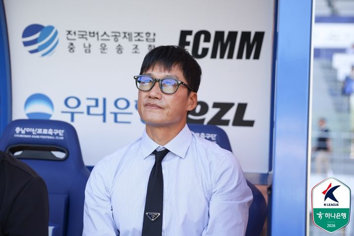 [서울=뉴시스] 프로축구 K리그2 수원삼성의 이정효 감독. (사진=한국프로축구연맹 제공) 2026.05.30. photo@newsis.com *재판매 및 DB 금지