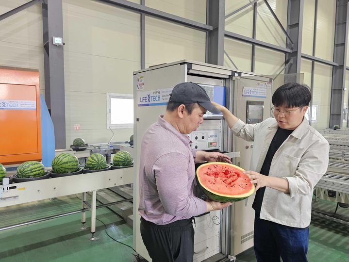 쿠팡, AI 선별 시스템 확대…"당도·신선도 높은 과일로 품질 만족도↑"