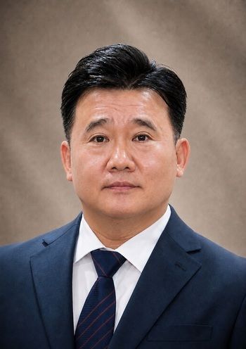 [서울=뉴시스] 1일 법무부 범죄예방정책국장에 송중일 전 서울소년원장이 임용됐다. 2026.06.01. (사진제공=법무부) *재판매 및 DB 금지
