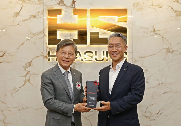  *재판매 및 DB 금지
