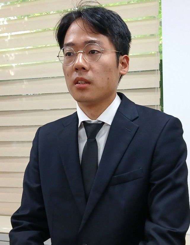 [대전=뉴시스] 조명휘 기자 = 개혁신당 강희린 대전시장 후보가 2일 오후 대전시의회 기자실에서 기자회견을 열고 투표호소문을 발표하면서 지지를 호소하고 있다. 2026.06.02. joemedia@newsis.com *재판매 및 DB 금지