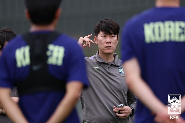 [서울=뉴시스] 김은중 남자 올림픽 축구 대표팀 감독. (사진=대한축구협회 제공) photo@newsis.com *재판매 및 DB 금지