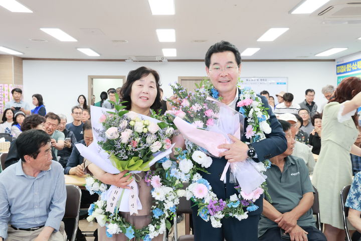 부안군수 선거에서 당선된 민주당 권익현 후보(사진=권익현 선거캠프 제공) *재판매 및 DB 금지