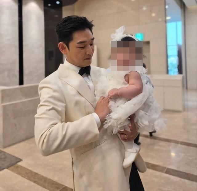 [서울=뉴시스] 배우 강신효. (사진=강신효 인스타그램) 2026.06..04. photo@newsis.com *재판매 및 DB 금지