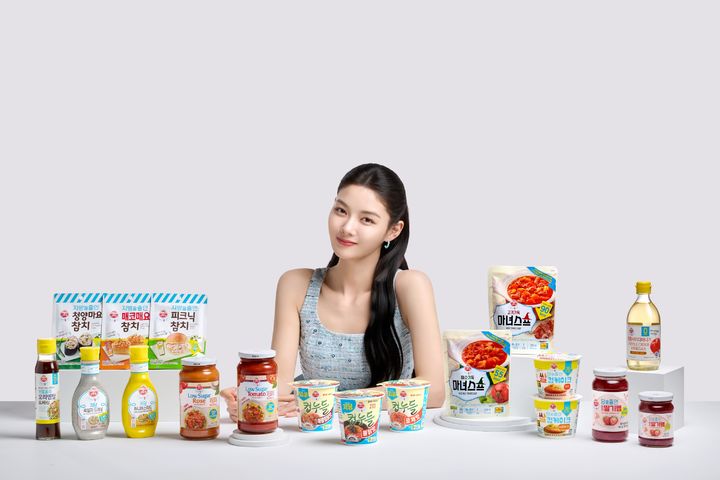 [서울=뉴시스] 오뚜기, 라이트앤조이 모델 배우 김유정(사진=오뚜기 제공) *재판매 및 DB 금지