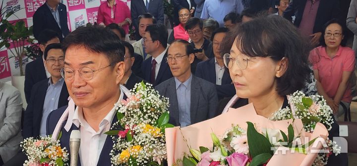[창원=뉴시스]김기진 기자=권순기 경남교육감 당선인.2026.06.04.sky@newsis.com