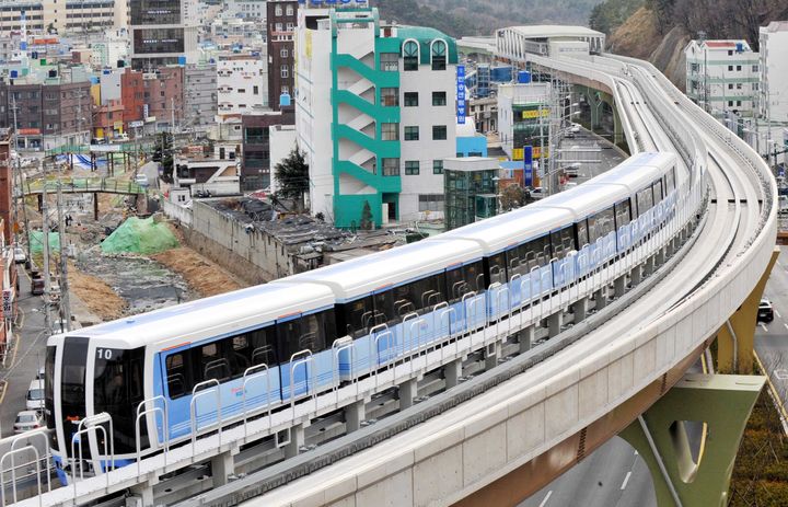 [부산=뉴시스] 부산도시철도 4호선. (사진=뉴시스 DB). photo@newsis.com *재판매 및 DB 금지