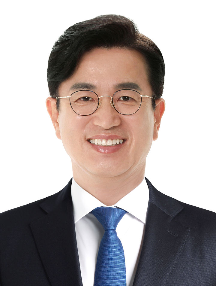 [대전=뉴시스] 충남대가 제9회 전국동시지방선거와 국회의원 보궐 선거에서 9명의&nbsp; 당선인을 배출했다. 사진은 허태정 대전시장 당선인. (사진=충남대 제공) 2026.06.04. photo@newsis.com *재판매 및 DB 금지