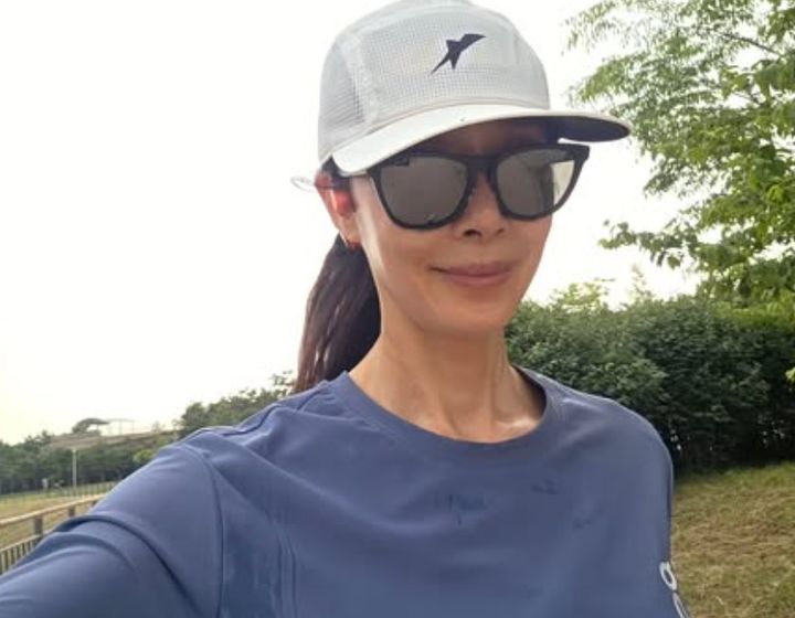 [서울=뉴시스] 문정희. (사진=문정희 인스타그램 캡처) 2026.06.04. photo@newsis.com *재판매 및 DB 금지