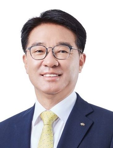 [서울=뉴시스] 이동철 전 KB금융지주 부회장. (사진=뉴시스DB) photo@newsis.com *재판매 및 DB 금지