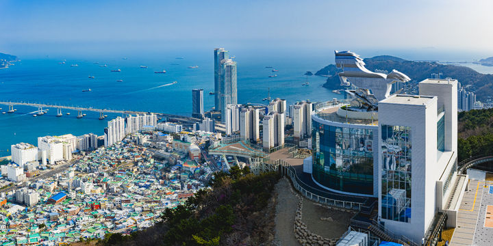 [부산=뉴시스] 부산 서구 천마산 복합전망대. (사진=부산 서구 제공) 2026.06.05. photo@newsis.com *재판매 및 DB 금지