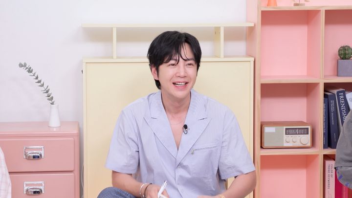 [서울=뉴시싀] 5일 오후 9시40분 방송되는 KBS 2TV 예능 프로그램 '옥탑방의 문제아들'에는 배우 장근석이 단독 게스트로 출연한다. (사진=KBS 제공) 2026.06.05. photo@newsis.com *재판매 및 DB 금지