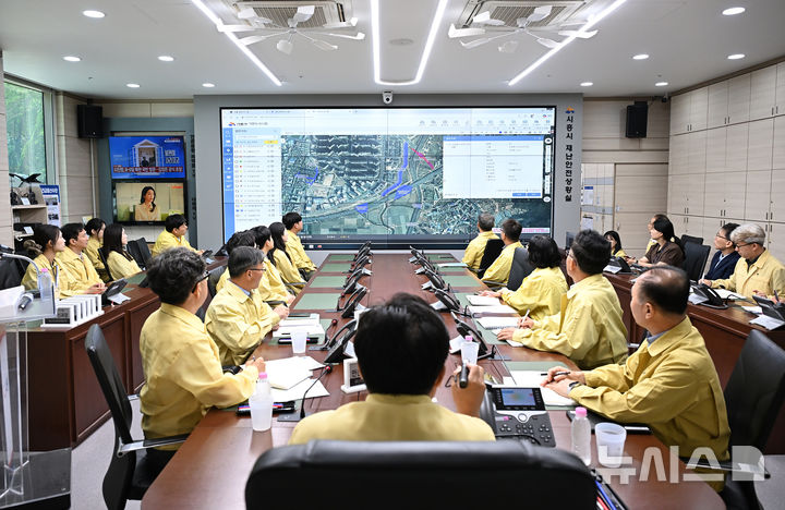 [시흥=뉴시스] 경기 시흥시가 완성된 통합 재난 안전 지도 시연을 열고 있다. (사진=시흥시 제공) 2026.06.07. photo@newsis.com