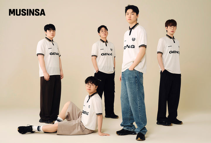 [서울=뉴시스] 무신사, 젠지 이스포츠 2026 공식 세컨드 유니폼 컬렉션 출시 (사진=무신사 제공) 2026.06.08. photo@newsis.com *재판매 및 DB 금지