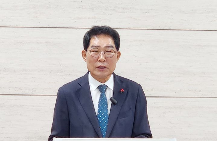 낙선 인사 하는 김진균 충북교육감 후보. *재판매 및 DB 금지