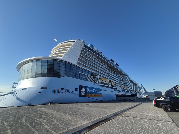 5일 부산항에 입항한 ‘스펙트럼오브더시즈’(Spectrum of the Seas)호. (사진=한국관광공사) *재판매 및 DB 금지
