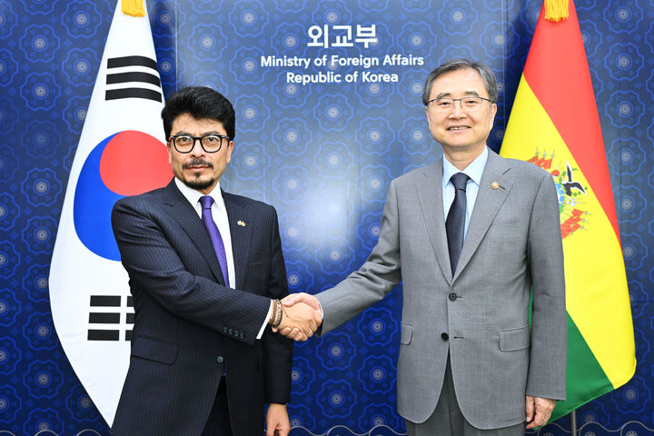 [서울=뉴시스] 한-볼리비아 외교장관회담. (사진=외교부 제공) 2026.06.09 *재판매 및 DB 금지