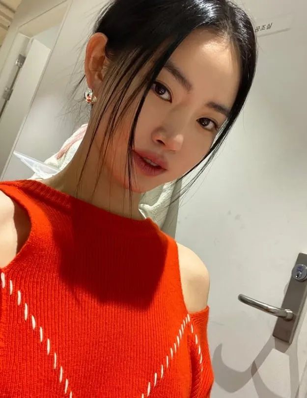[서울=뉴시스]배우 황승언(사진=SNS 캡처) 2026.06.09. photo@newsis.com *재판매 및 DB 금지