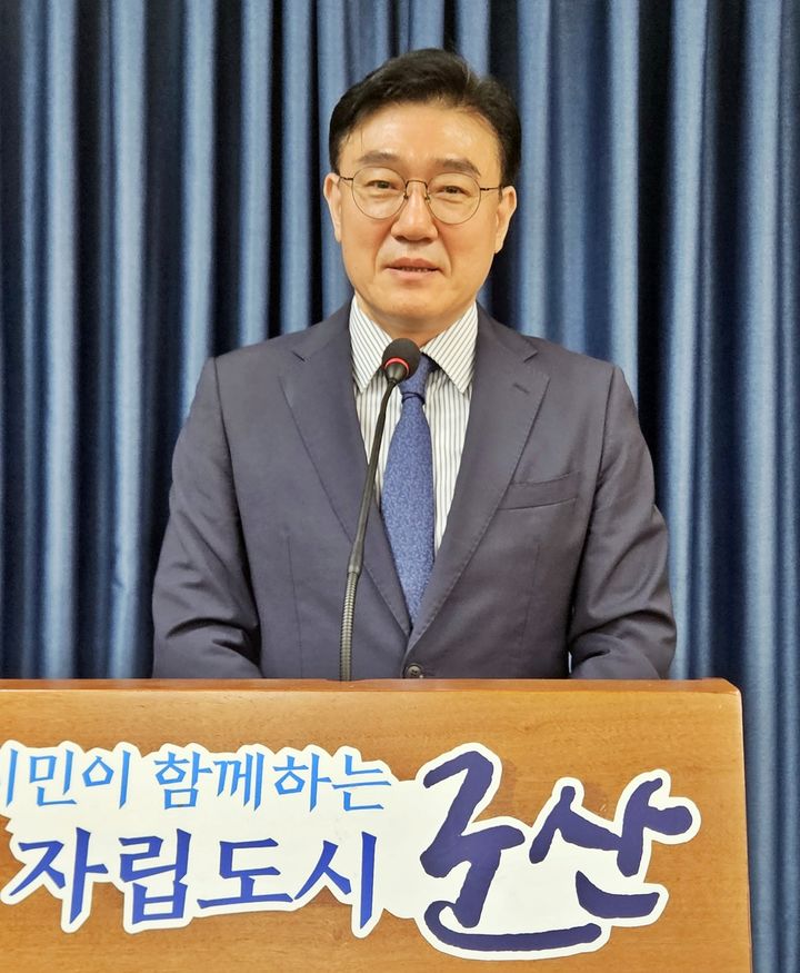 김재준 군산시장 당선인이 9일 군산시청에서 기자 간담회를 하고 있다.2026.06.09..k9900@newsis.com *재판매 및 DB 금지