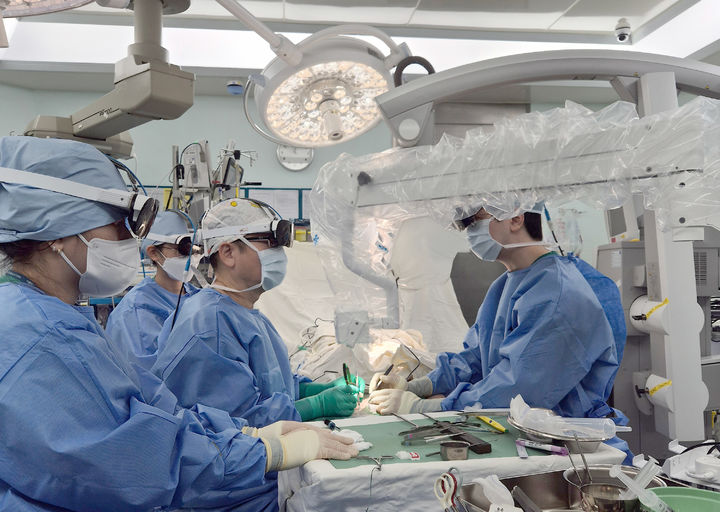 [서울=뉴사스] 메디씽큐는 글로벌 헬스케어 선도 기업인 미국 박스터와 자사 핵심 제품인 3D 수술 시각화 솔루션 'SHIYA(ㅅㅇ)'에 대한 글로벌 독점 공급 및 유통 계약을 체결했다고 9일 밝혔다. (사진=메디씽큐 제공) 2026.06.09. photo@newsis.com *재판매 및 DB 금지