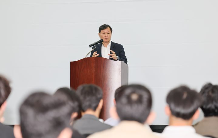 [세종=뉴시스] 한국서부발전은 지난 8일부터 이틀 동안 충남 서산 베니키아호텔에서 '2026년 더블유피(WP) 디지털 이노베이터 워크숍·발대식'을 개최했다고 9일 밝혔다. (사진=서부발전 제공) 2026.06.09. photo@newsis.com *재판매 및 DB 금지