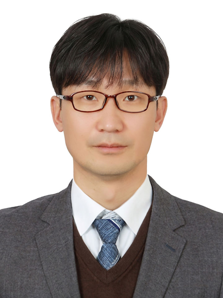 [부산=뉴시스] 대한기계학회 '효석학술상'을 수상한 동아대 기계공학과 이현섭 교수. (사진=동아대 제공) 2026.06.10. photo@newsis.com *재판매 및 DB 금지