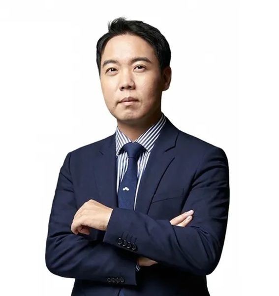 [서울=뉴시스] 방송인 황현희. (사진=티엔엔터테인먼트 제공) 2026.06.10. photo@newsis.com *재판매 및 DB 금지