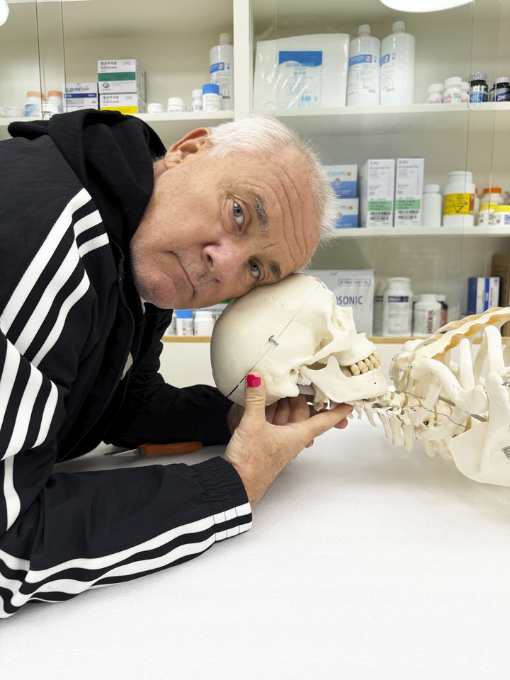 Damien Hirst MMCA Portraits_20266. 국립현대미술관 제공. *재판매 및 DB 금지