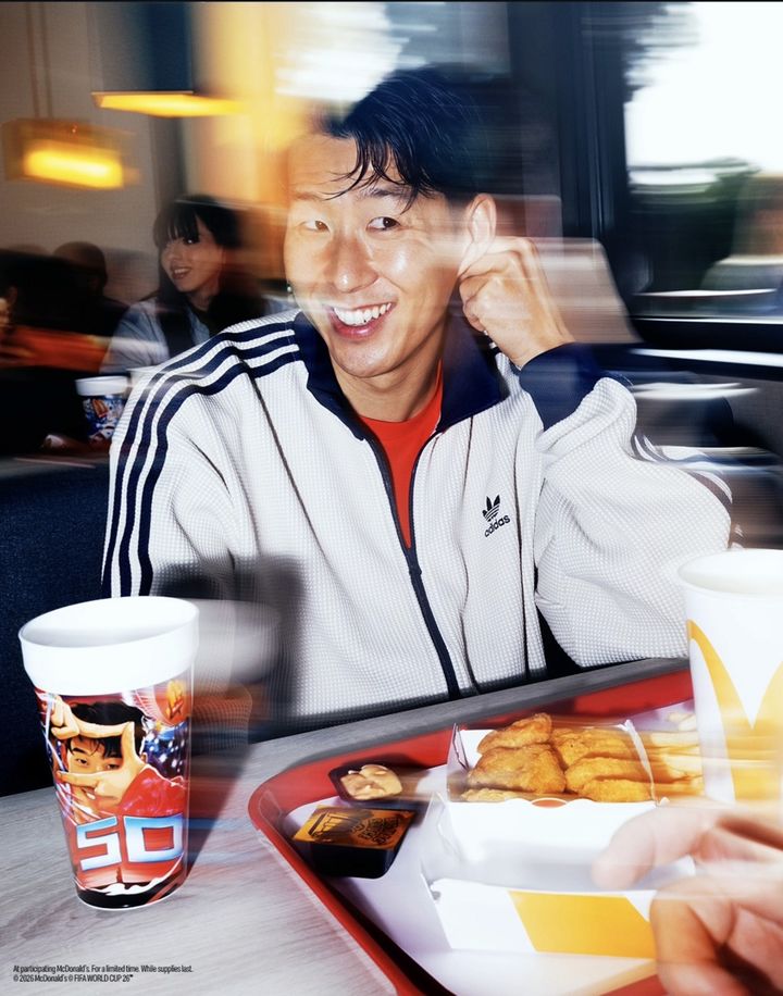 [서울=뉴시스] 맥도날드 본사 인스타그램에 올라온 손흥민 한정 컵 사진(사진=mcdonalds 인스타그램 캡처) *재판매 및 DB 금지