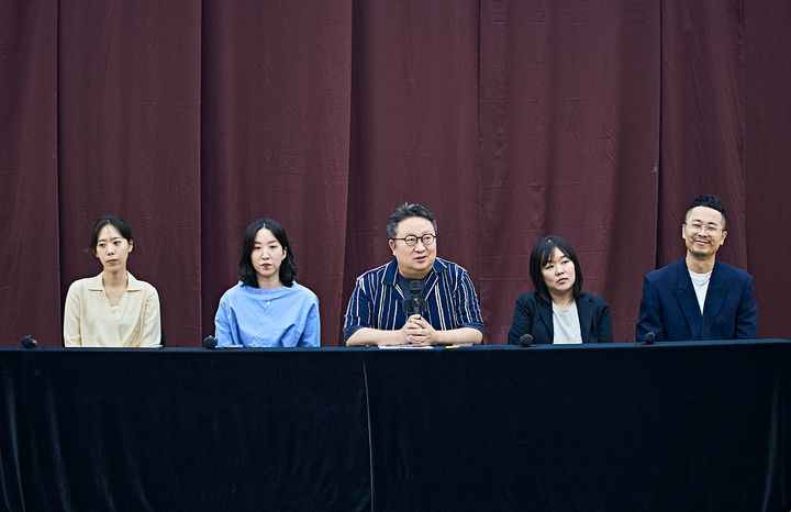 [서울=뉴시스] 뮤지컬 '더 트라이브' 창작진 라운드 인터뷰 모습 (사진=세종문화회관 제공) 2026.06.11. photo@newsis.com *재판매 및 DB 금지