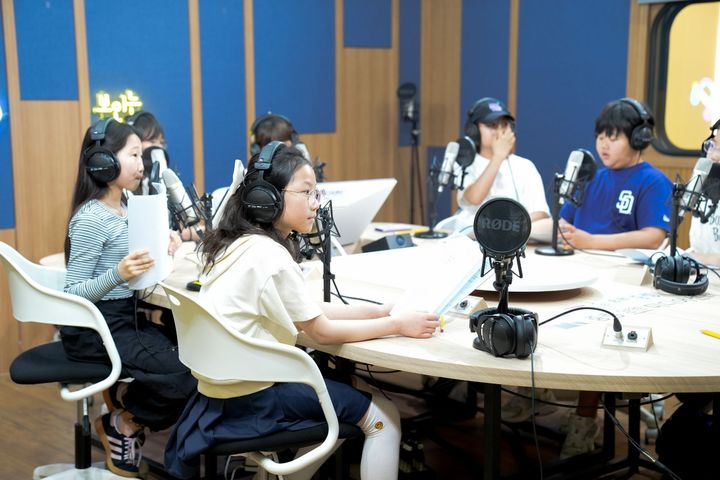 [서울=뉴시스] 중랑구, 방과후 아이들 ‘미디어 교실’. (사진=중랑구 제공) 2026.06.12. photo@newsis.com *재판매 및 DB 금지
