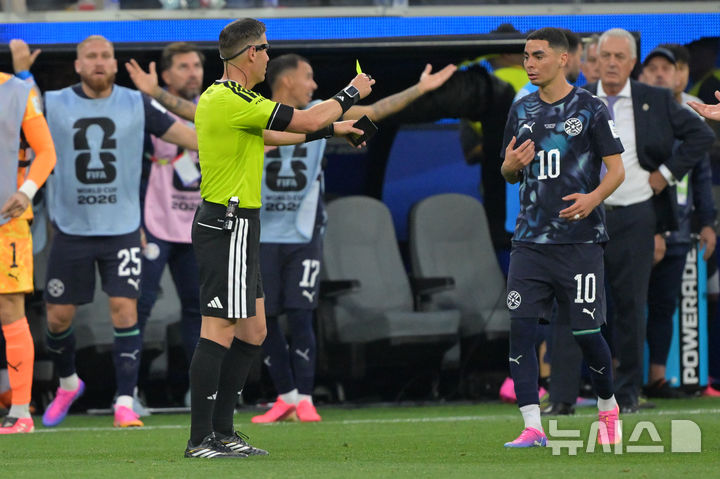 [잉글우드=AP/뉴시스] 파라과이 남자 축구 대표팀의 미겔 알미론. 2026.06.12.