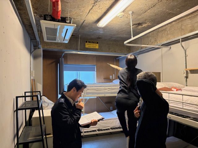 [서울=뉴시스]용산구, 캡슐형 숙박업소 특별 안전점검. (사진=용산구 제공) 2026.06.14. photo@newsis.com *재판매 및 DB 금지