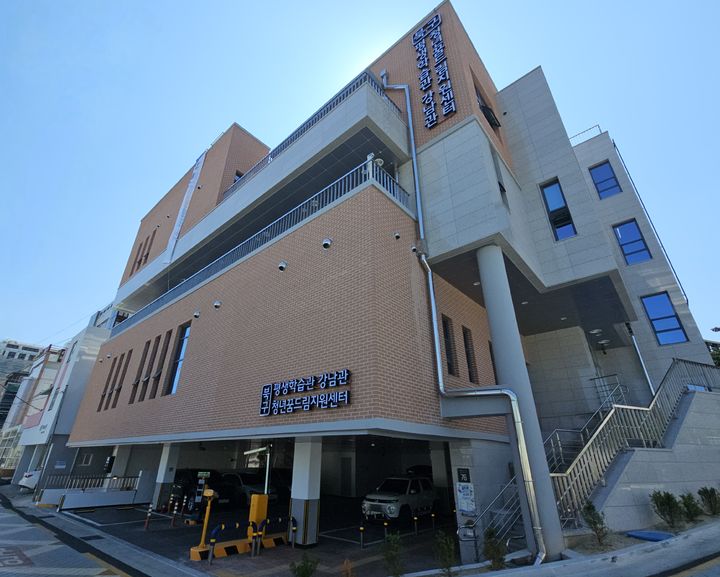 [대구=뉴시스] 대구 북구 복현동에 조성된 '평생학습관 강남관' 전경. (사진=대구 북구 제공) 2026.06.15. photo@newsis.com *재판매 및 DB 금지