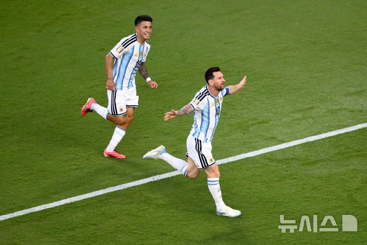 [캔자스시티=AP/뉴시스] 아르헨티나 남자 축구 대표팀의 리오넬 메시. 2026.06.16.