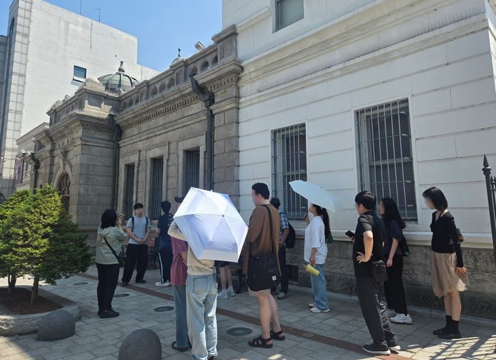 인천 동구 '청년 대상 제물포구 지역 탐방'. (사진=인천 동구 제공) 2026.06.17. photo@newsis.com *재판매 및 DB 금지