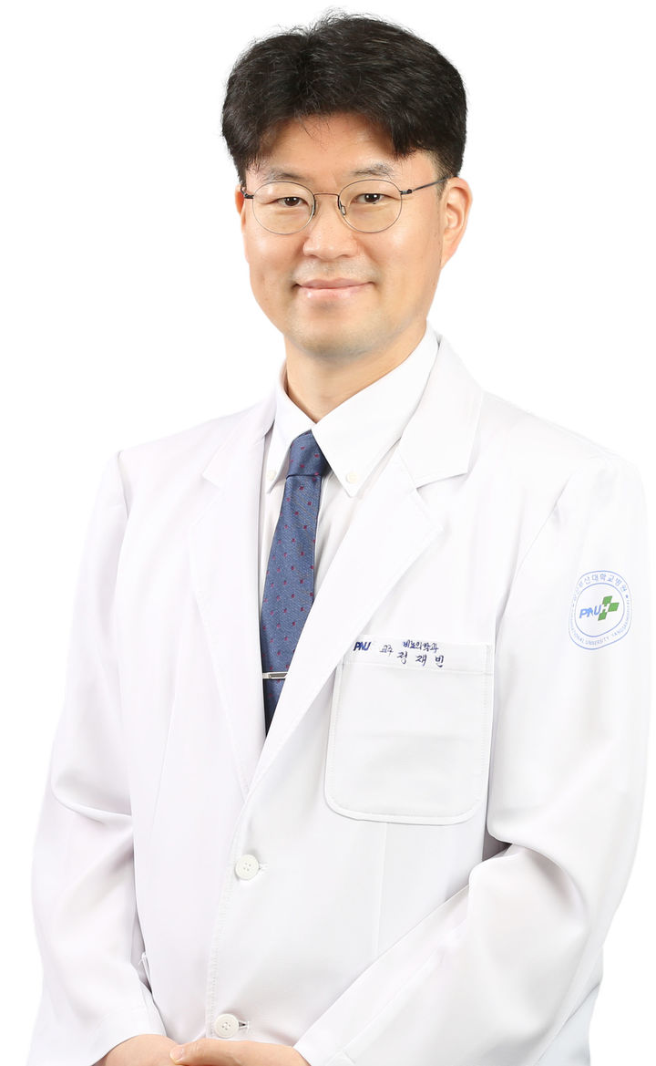 [양산=뉴시스] 부산대어린이병원 소아비뇨생식기클리닉 정재민 교수. (사진=부산대어린이병원 제공) 2026.06.18. photo@newsis.com *재판매 및 DB 금지