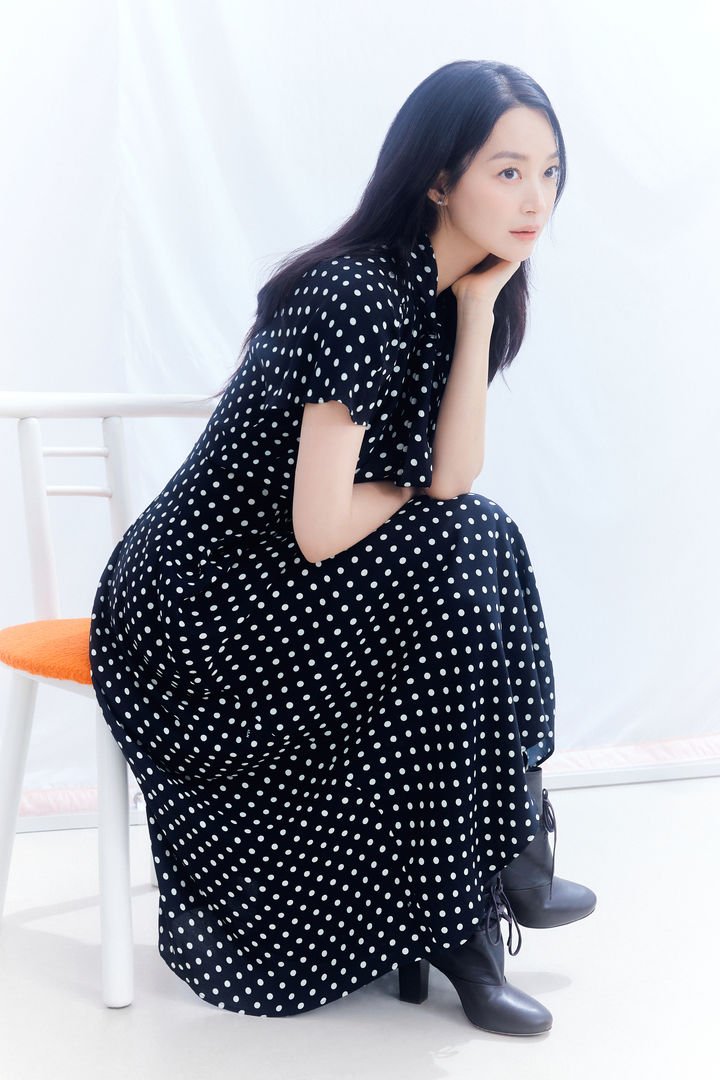 [서울=뉴시스] 배우 신민아 (사진= 소속사 에이엠엔터테인먼트 제공) 2026.06.19 *재판매 및 DB 금지