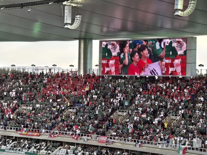 [사포판(멕시코)=뉴시스] 하근수 기자= 2026 국제축구연맹(FIFA) 북중미 월드컵 조별리그 A조 2차전 한국 대 멕시코 경기를 보기 위해 과달라하라 스타디움을 찾은 붉은악마. 2026.06.19. hatriker22@newsis.com