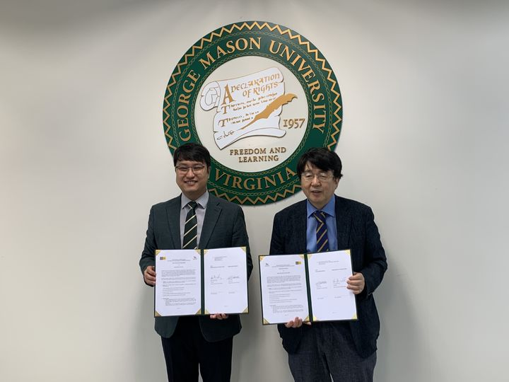 [부산=뉴시스] 부산외국어대학교는 미국 조지메이슨대학교와 상호협력을 위한 업무협약을 체결했다고 19일 밝혔다. (사진=부산외대 제공) 2026.06.19. photo@newsis.com *재판매 및 DB 금지