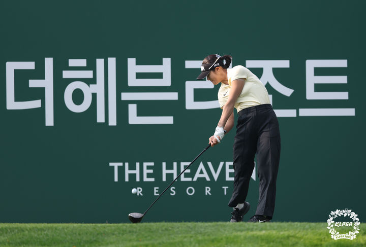[서울=뉴시스] 한국여자프로골프(KLPGA) 투어 인카금융 더 헤븐 마스터즈 첫날 공동 선두에 오른 김민별. (사진=KLPGA 제공) 2026.06.19. *재판매 및 DB 금지