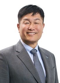 [서울=뉴시스]21일 청와대 신임 국가안보실 제1차장으로 임명된 강건작 대통령직속 미래국방전략위원회 위원. (사진=청와대 제공). 2026.06.21. photo@newsis.com *재판매 및 DB 금지