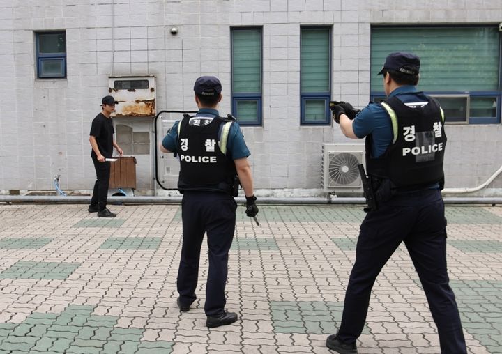 *재판매 및 DB 금지