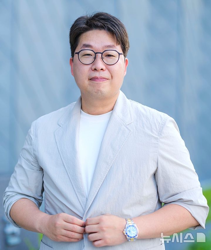 [포항=뉴시스] = 포스텍 전자전기공학과 이남윤 교수. (사진=포스텍 제공) 2026.06.23. photo@newsis.com